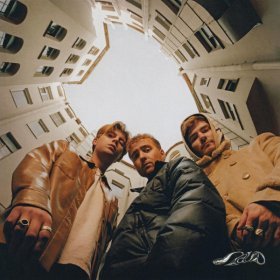 Песня  ЛАУД feat. Cream Soda - Магия